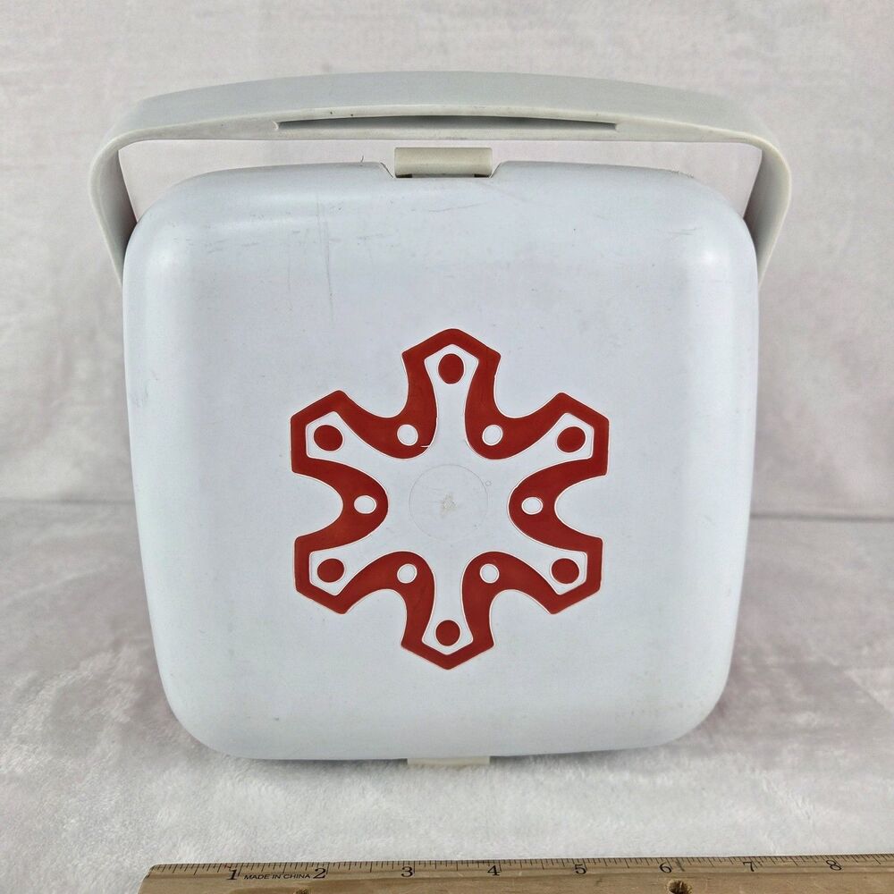 Vintage Igloo Snowflake 1 Gallon Water Cooler Jug Hot/Cold Red White Camping - Picture 13 of 16